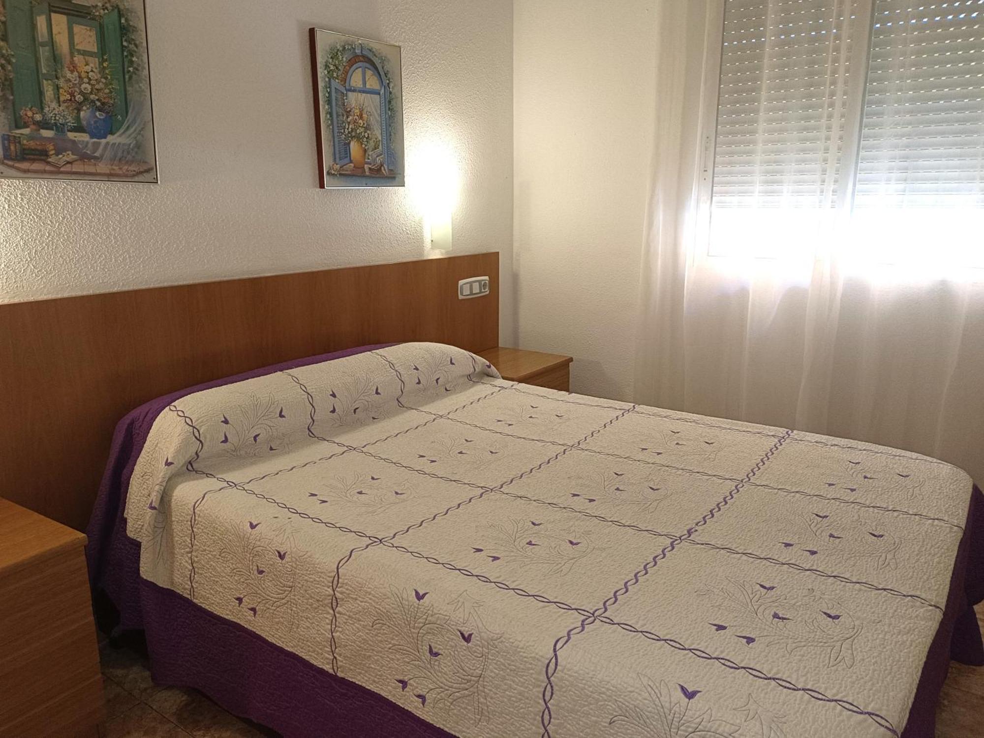 Hostal Gran Via Levante 托雷维耶哈 外观 照片