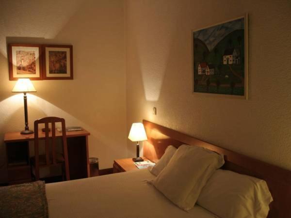Hostal Gran Via Levante 托雷维耶哈 客房 照片